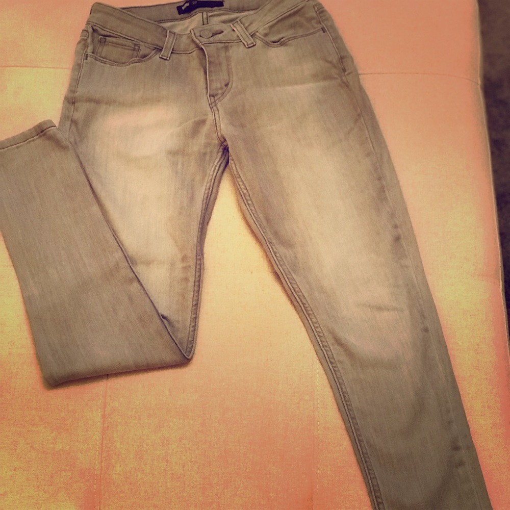 Levi Strauss Skinny Stretch Light Gray Jeans